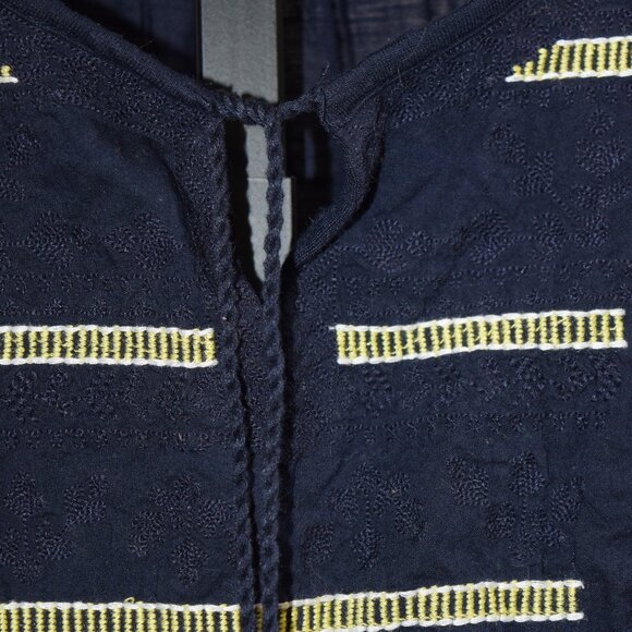Crown & Ivy Navy Tank, Size 3X - Picture 3 of 10